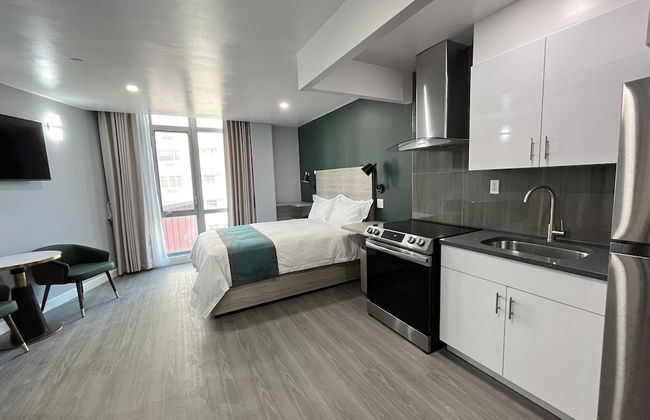 Starlight Hotel - Photo 12