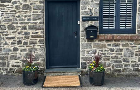 Captain‘s Cottage - Photo 3