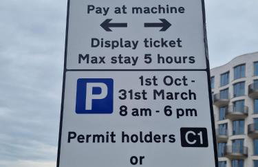 Unique seafront 2 bedroom 2 bathroom apartment - Foto 24