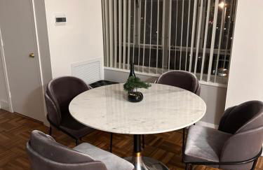 Warm and Welcoming - Photo 13