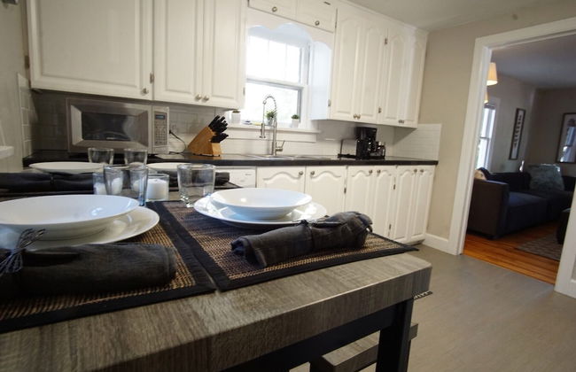 Beautiful Bungalow Next to Unc-free Cruiser Bikes! - Foto 4