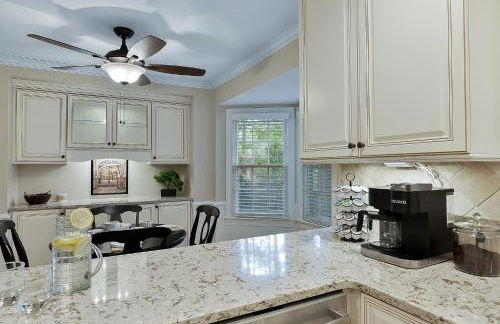 Cozy 4bd Home - NC State & Airport nearby - Foto 19