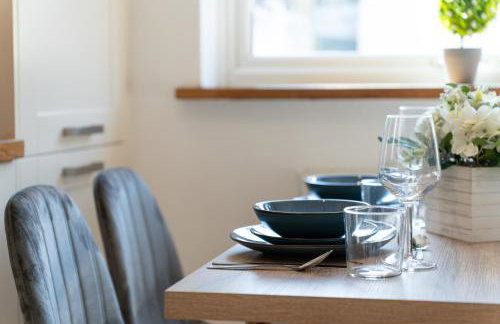 Open Mind Property - 4 Beds 2 Bathrooms & Parking - Photo 14