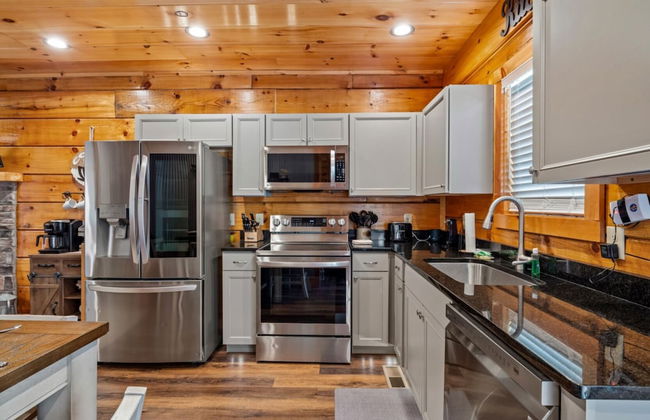 Rustic Mountain Retreat by Ghosal Luxury Lodging - Foto 9