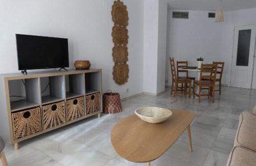 Titan, edificio Hipercor, con Parking - Foto 3