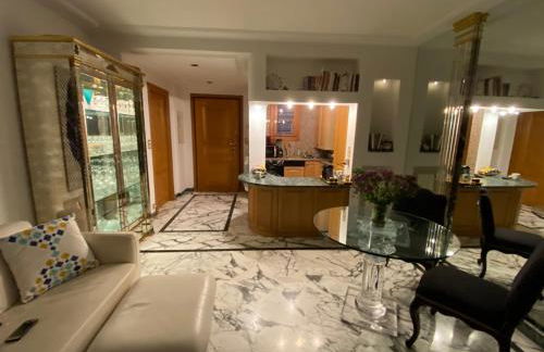 Sunny Panoramic Balcony - Foto 7