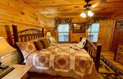 Cabin 2 bed close to Helen hot tub #15 - Foto 14