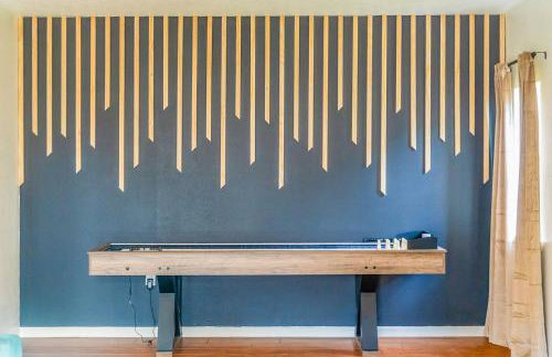 Cypress 5 Bedroom Retreat with Hot Tub, Firepit and Game Tables! Pet Friendly - Foto 75