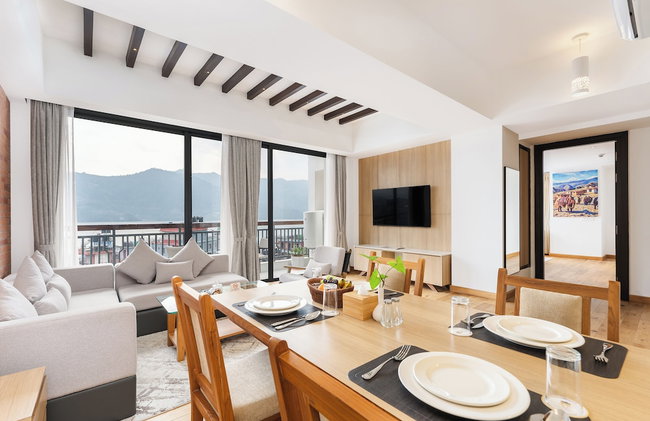 Atithi Suites - Photo 75