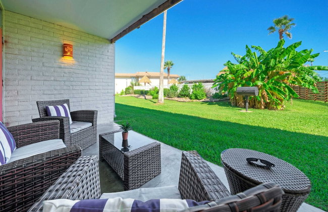 Beach Boardwalk Access Pool + Remodeled Interior Tropical Haven by Avantstay - Photo 67