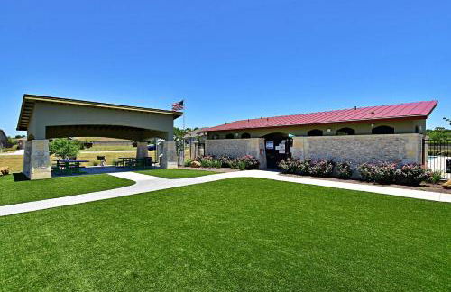 Long-term Stays Family-friendly Communal Pool! - Foto 57