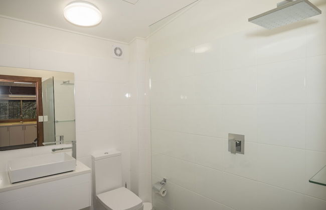 Royal National Park Cottages - Photo 14