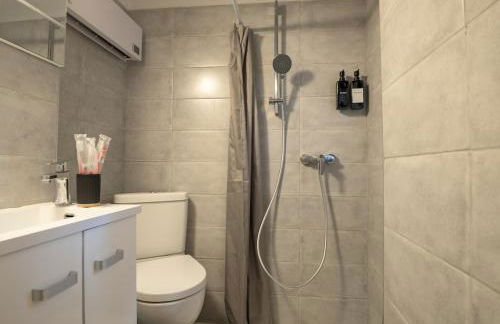 Centre - Parking - Place du Peyrou - Tram à 2 min - Photo 15