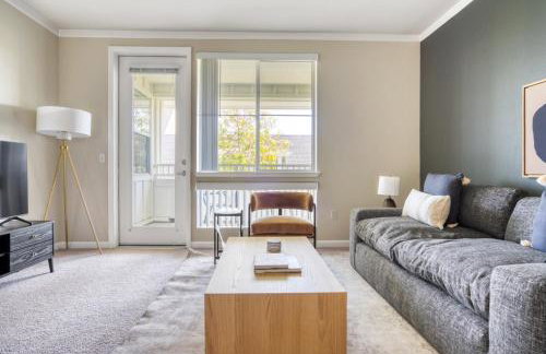 Fremont 1BR w wd gym pool nr Tesla SFO-1123 - Foto 1