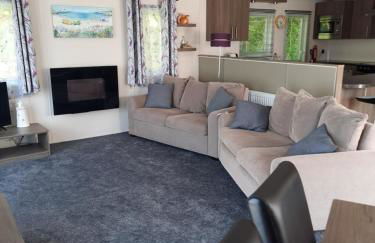 Luxury Lodge sea view at Bideford Bay Hoilday Park Parkdean Resorts - Foto 2