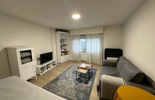 Apartamento DENTRO DE MURALLA y PARKING GRATUITO en pleno centro - Foto 1