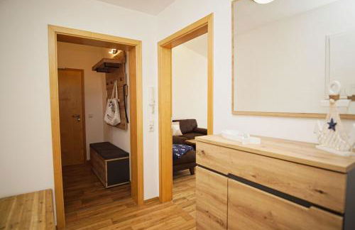 mit Meerblick und Balkon, strandnah, gratis Nutzung vom AHOI Erlebnisbad und Sauna in Sellin - Meeresblick FeWo 51 - Foto 24