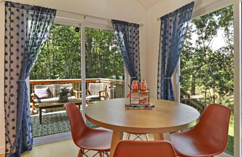 Rare Gem! Game Room, Hot Tub, Near Lake, Pet Ok - Foto 23