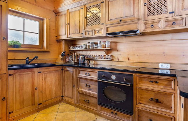 Beautiful Large Villa in Tylmanowa - Photo 10