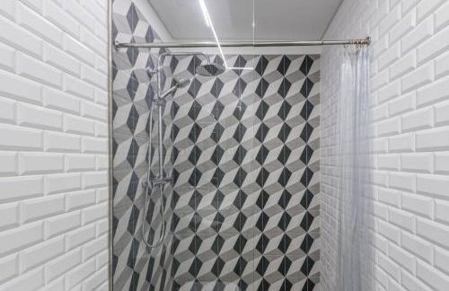 Cozy Studio-Fast Wi-Fi-Near Campanhã Station & River - Foto 15