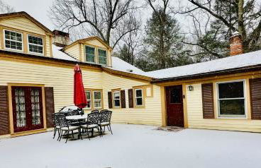 INCREDIBLE Northern Westchester Historic Hideaway - Foto 8