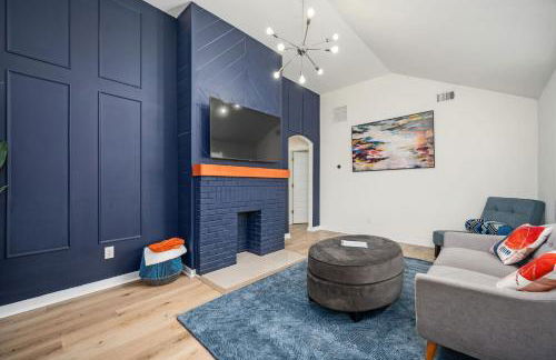 Relax in a Modern Luxury 1BD in Sylvan Hills - Foto 1