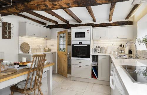 Corner Cottage - Photo 4