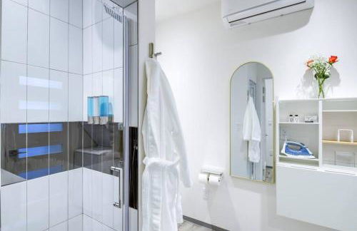 Luxury Barndo 2AN Europe Style Farm Stay Chickens - Foto 8