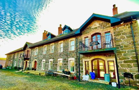 Royal Portrush Golfing Base- Riverside Renovated Flax Mill - Foto 7