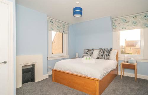 Charming Family House in Rosewell - Pass the Keys - Foto 14