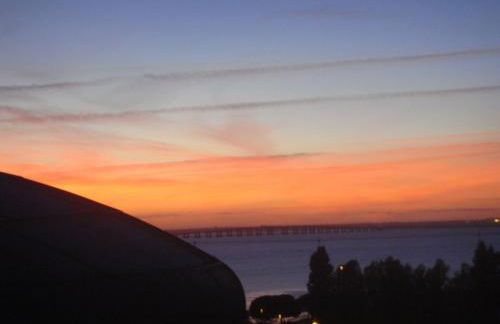 LxRiverside Suite Apartment - Photo 56