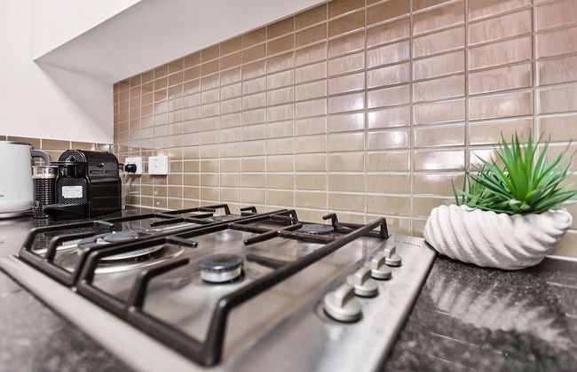 Lux Apartment Cairns - 9 Pools BBQ Gym - Foto 39