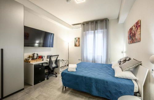 College Suites - Photo 3