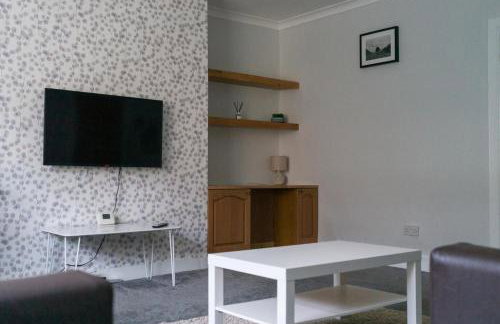 Chestnut House - Sleeps 4 - Pet friendly - Parking - Foto 7