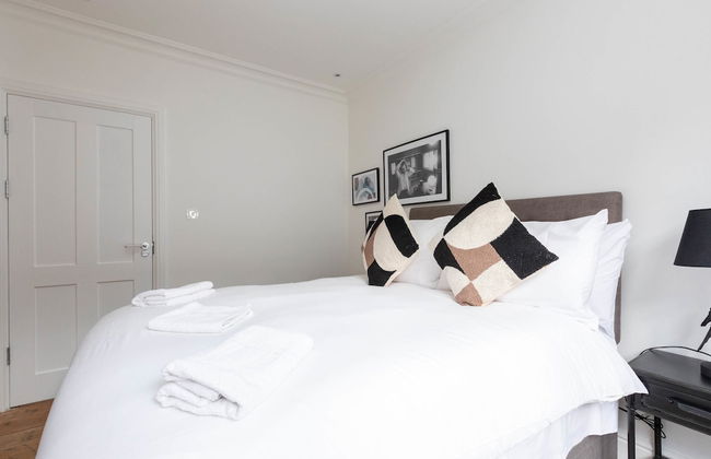 Stylish 2 Bedroom Apartment Near Oxford Street - Photo 6