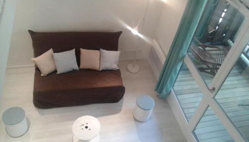 T2 duplex CARCANS Maubuisson vue pins situé au 129 avenue Maubuisson - Foto 5