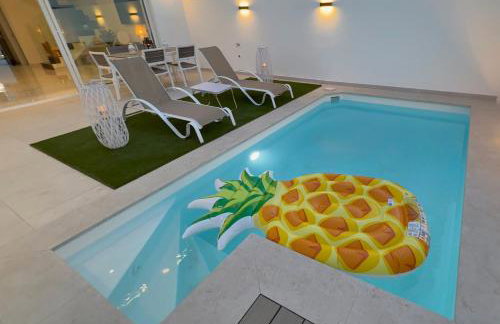 Alma Nomada Villa with Heated Pool & Solarium & BBQ & Chillout Ideal for families - Foto 41