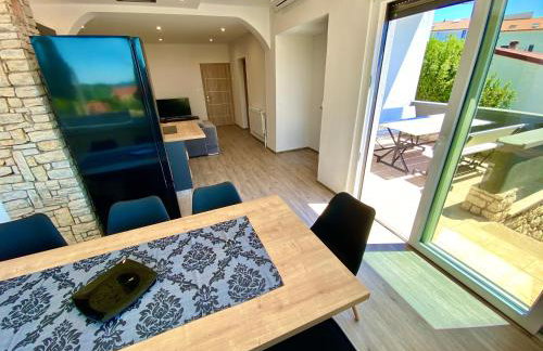 NOEL - three bedroom apartment with pool - Foto 37