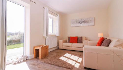 Country Cottage - Photo 4