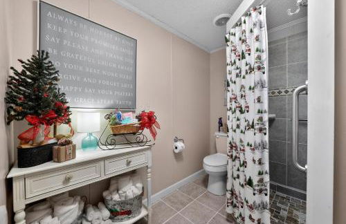 Twin Ponds Retreat-pond Hot Tub Fire Pit Game Room Pet Friendly - Foto 58