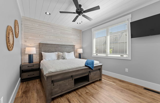 Blue Heron by Avantstay Lakefront Dock Pool Theater Sleeps 22 - Foto 33