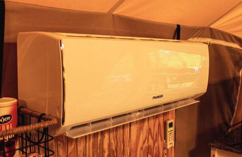 Fabulous West Virginia Glamping Tent - Foto 10