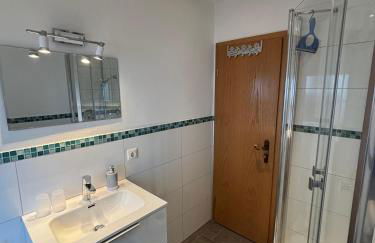 Café Chiemgau und Gästehaus - Foto 41