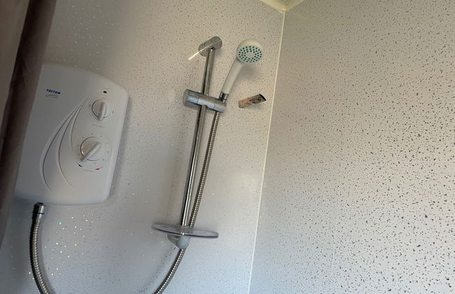 2-bed Seaside Retreat - Sleeps 4 & Parking - Foto 10