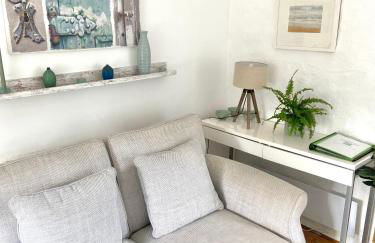 Idyllic Cornish Cottage, Superking bed, private garden dogs welcome - Photo 7