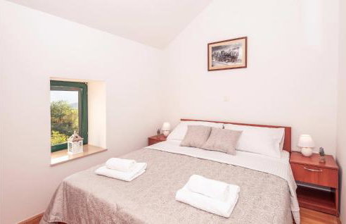 3 Bedroom Amazing Home In Vid - Foto 36