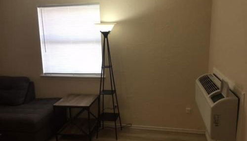 Cozy 1-BR upstairs apartment, near Fort Sill! - Photo 5