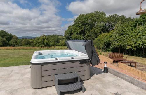 Beautiful Danford House & Lodge with Hot Tub - Foto 2