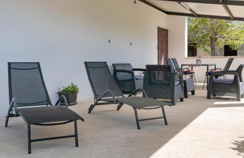 Awesome Home In Barban With Jacuzzi - Foto 7