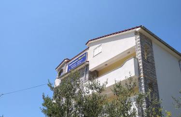 Apartments Mlacovic - Photo 12